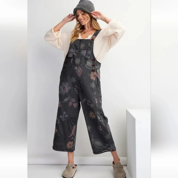 New! Easel Black Denim Washed Floral Overall Jumpsuit - Picture 6 of 6